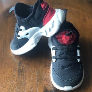 Nike Air Presto Size 7C